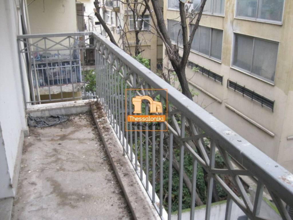 Πλ. Αντιγονιδών, Επαγγελματικός χώρος, 110 τ.μ.