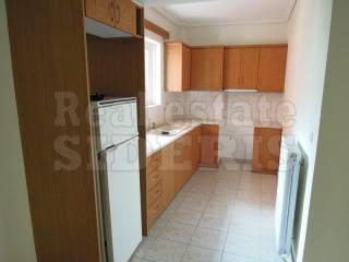 Ημιξεχωριστή κουζίνα