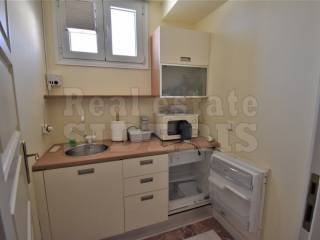 Βοηθητική κουζίνα