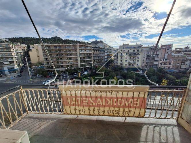 Θέα από μπαλκόνι