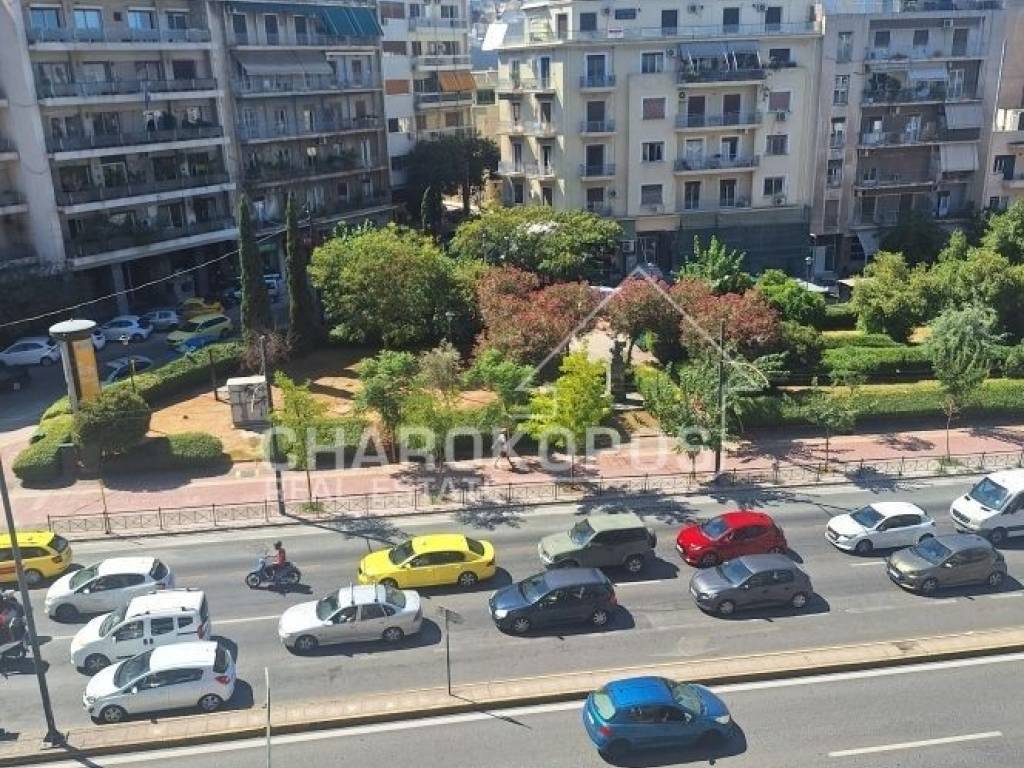 Θέα από μπαλκόνι