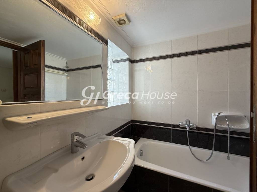 Κτίριο προς πώληση Κόρινθος