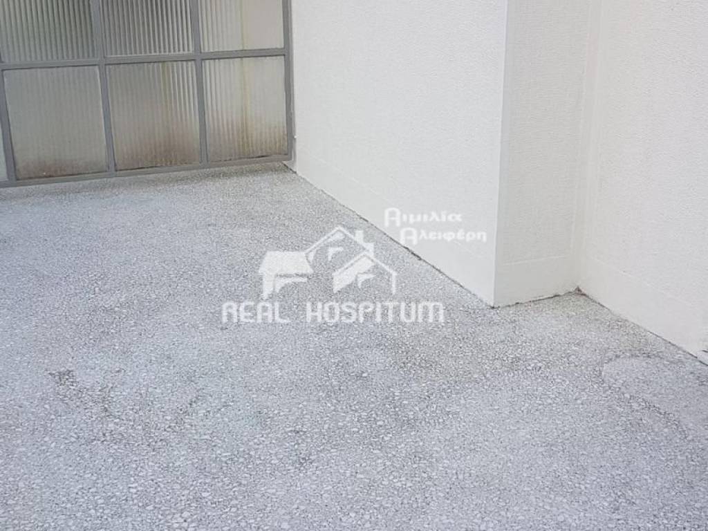 Θέα από μπαλκόνι