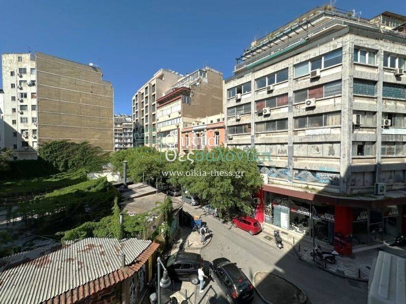 Θέα από μπαλκόνι