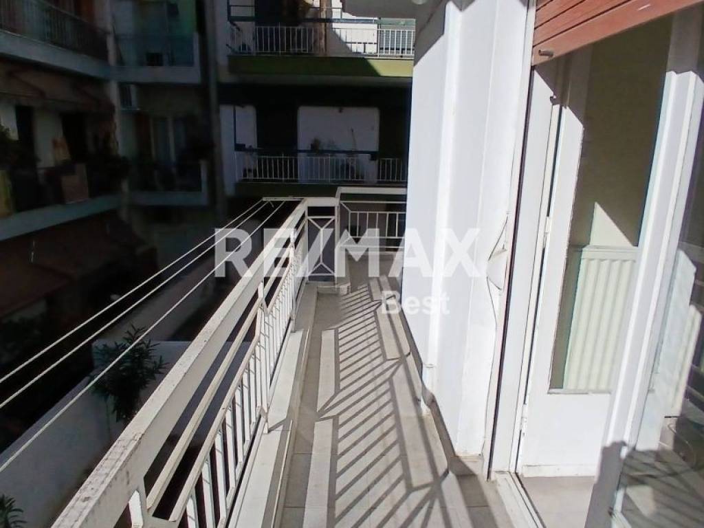 Θέα από μπαλκόνι