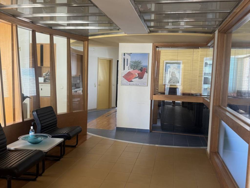 Εσωτερικοι χώροι