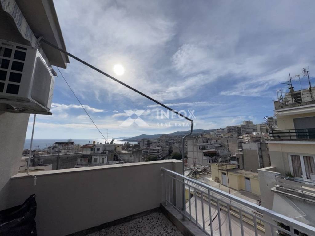 Θέα από μπαλκόνι