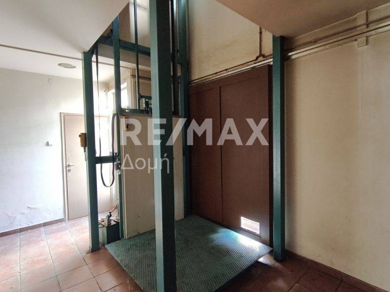 Επαγγελματικό Ασανσέρ