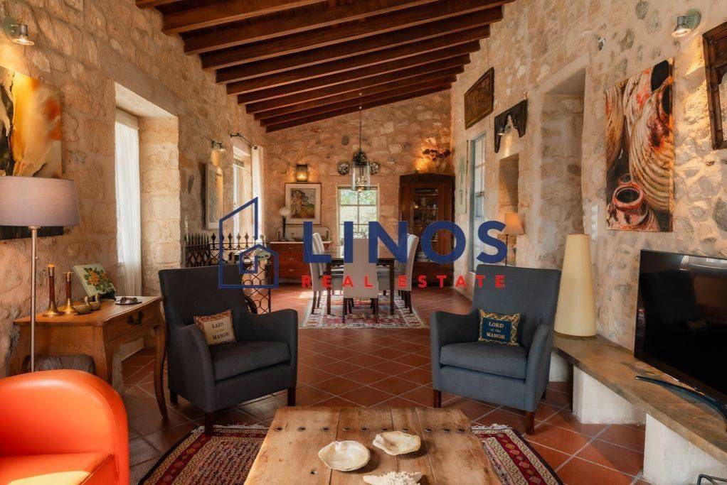 Εσωτερικοι χώροι