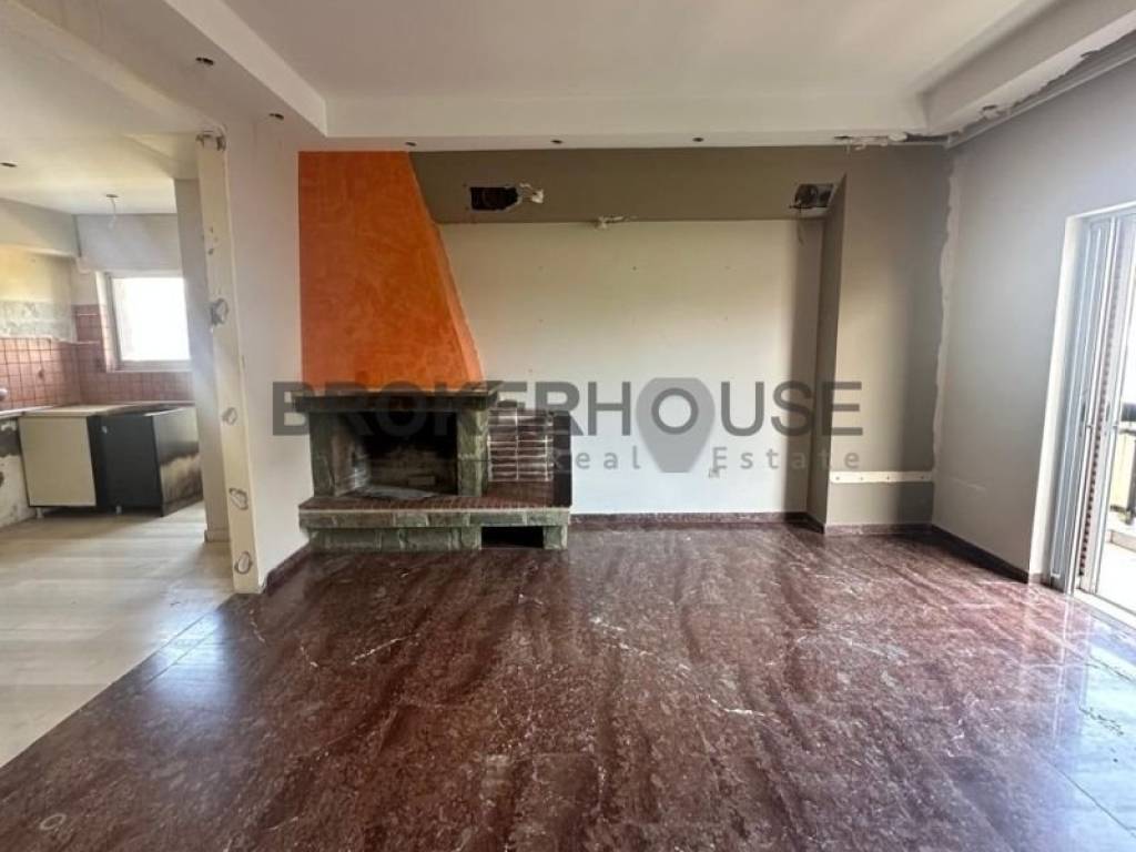 Σαλόνι,Τζάκι