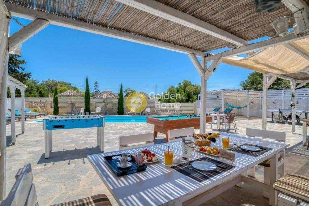 Εξωτερικός Χώρος