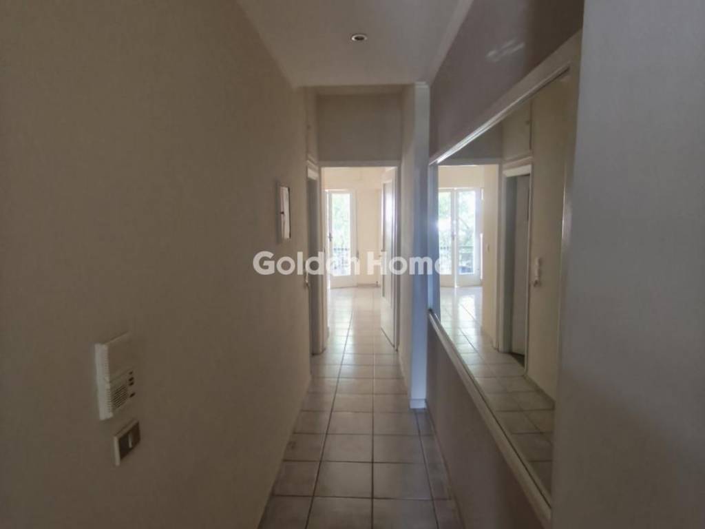 Χολ - Διάδρομος