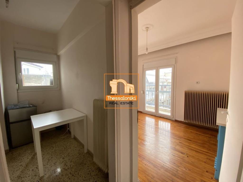 Ροτόντα, Γκαρσονιέρα, 32 τ.μ.