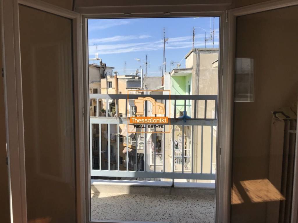 Ροτόντα, Γκαρσονιέρα, 32 τ.μ.