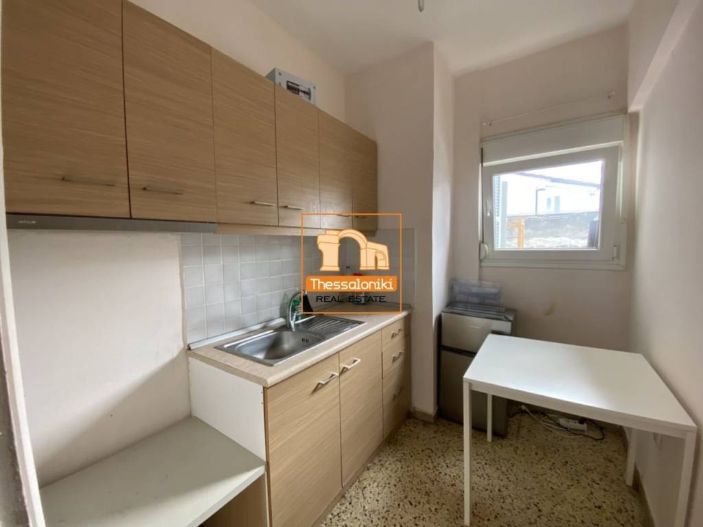 Ροτόντα, Γκαρσονιέρα, 32 τ.μ.