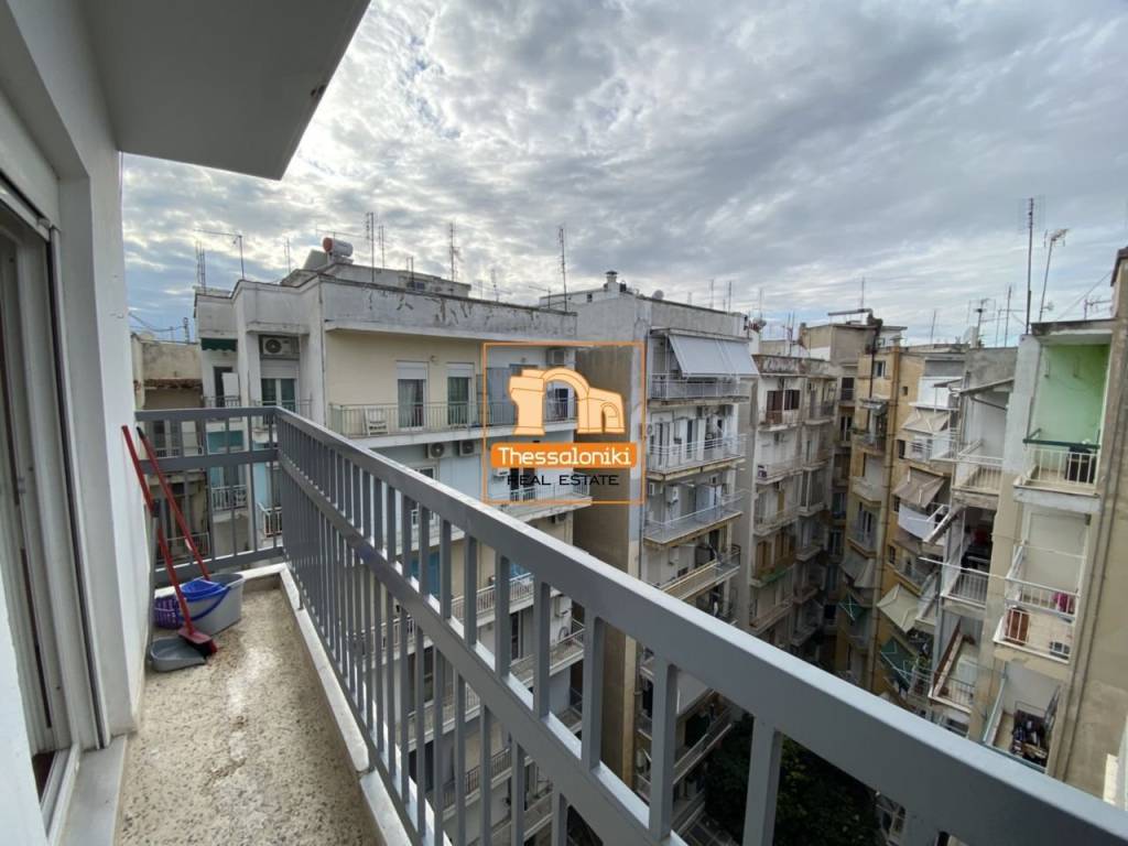 Ροτόντα, Γκαρσονιέρα, 32 τ.μ.