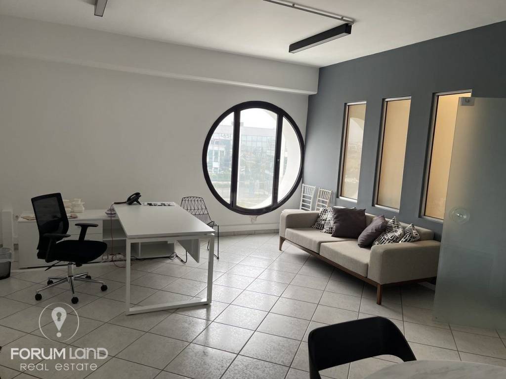 Forumland Real Estate, 180τ.μ. 2ου ορόφου