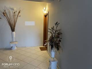 Forumland Real Estate, 180τ.μ. 2ου ορόφου