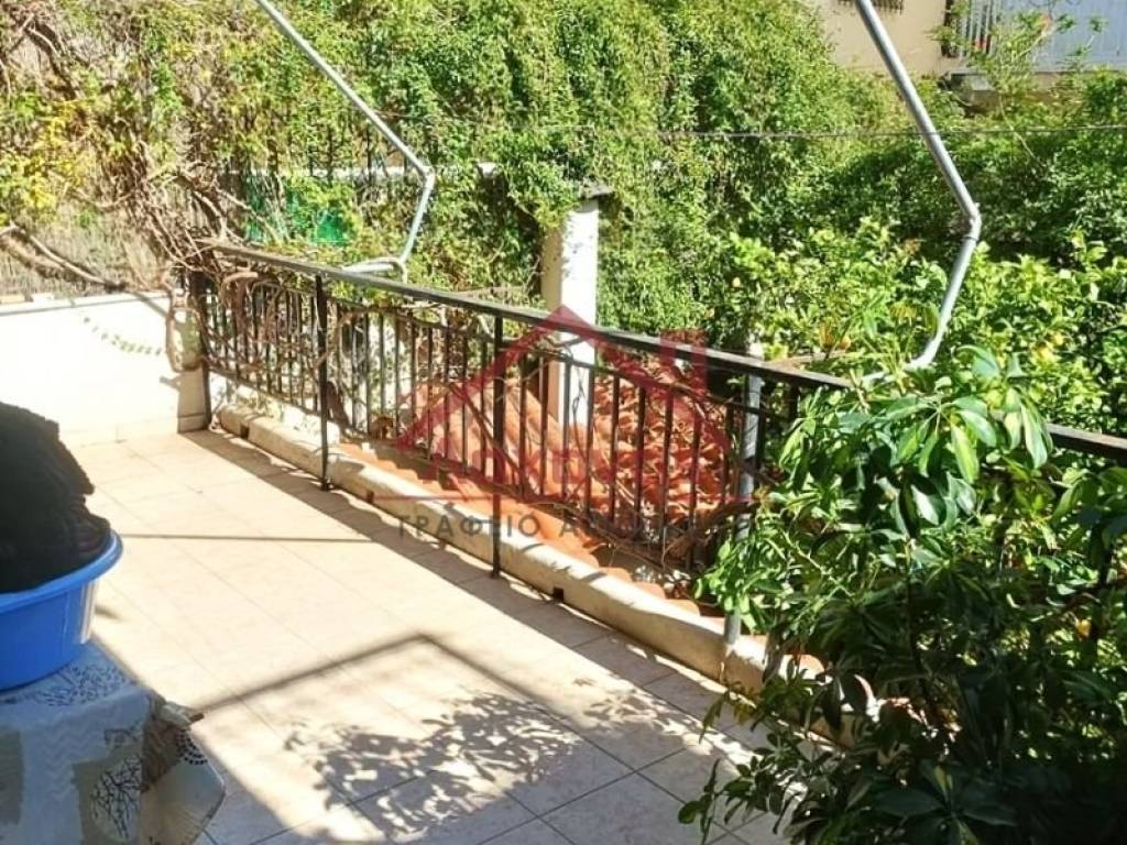 Θέα από μπαλκόνι