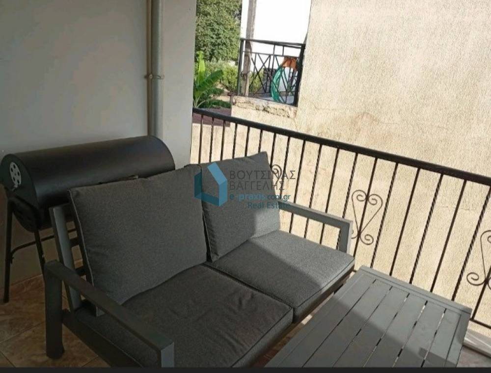 Μπαλκόνι στο σαλόνι