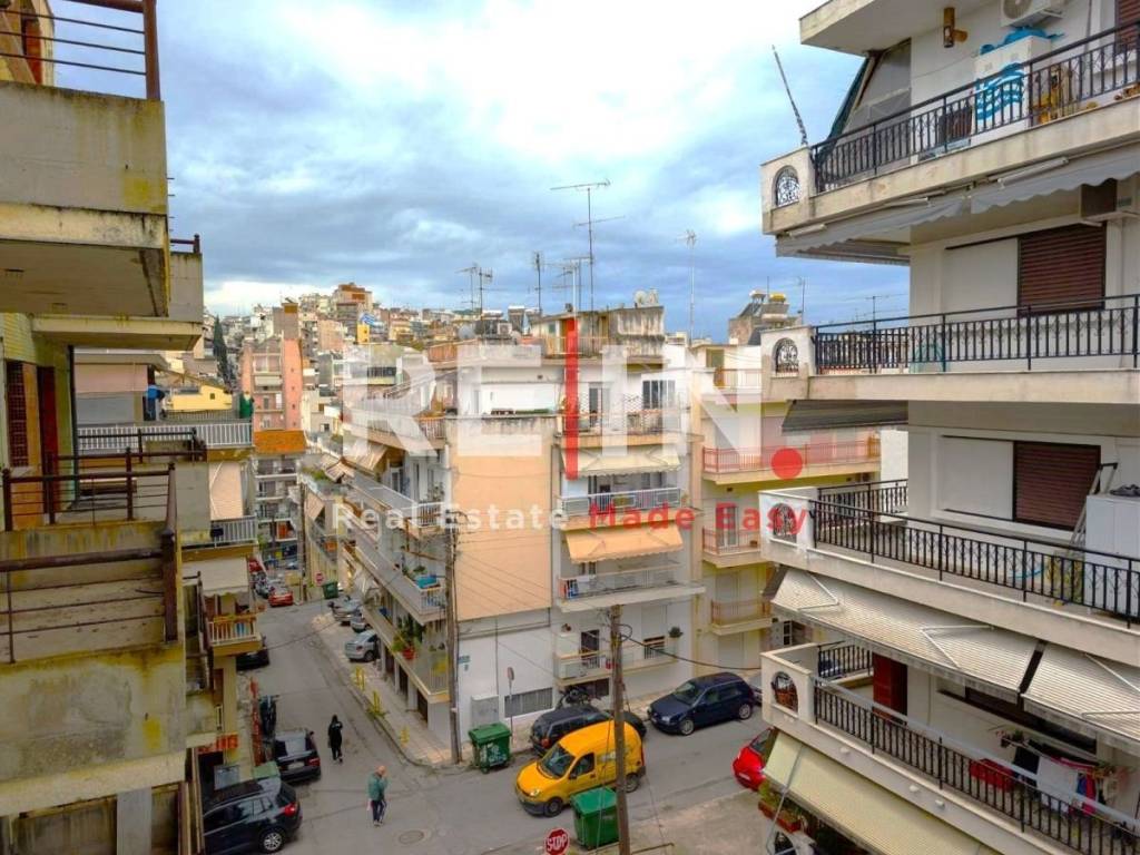 Θέα από μπαλκόνι