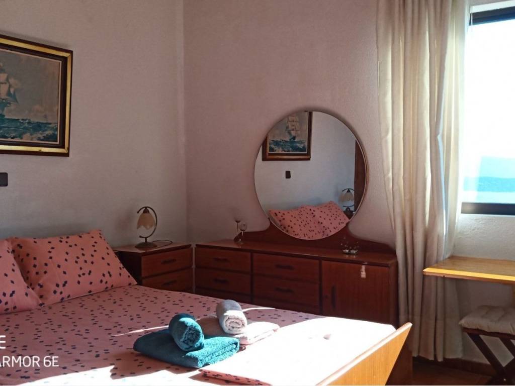 1ο υπνοδωματιο