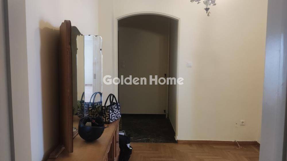 Χολ - Διάδρομος