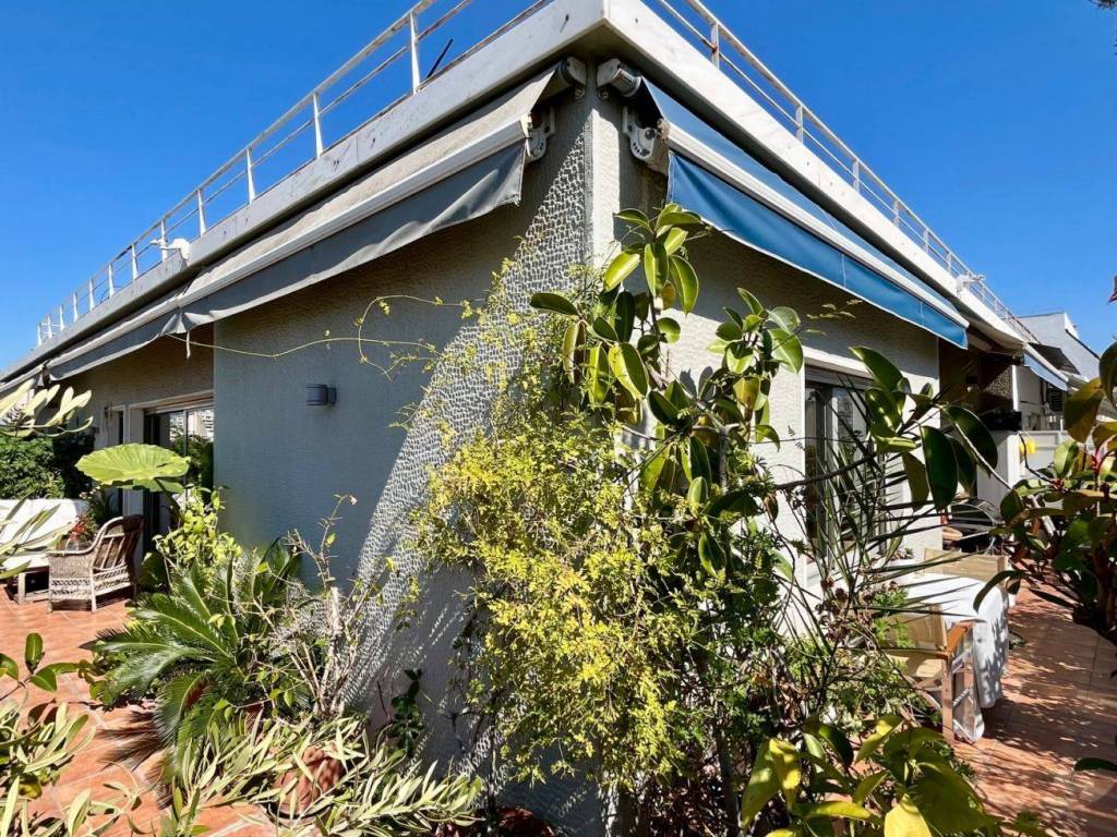 likavittos_commercial_office_for_sale