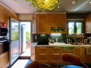 likavittos_commercial_office_for_sale