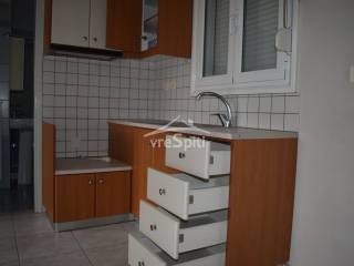 ΚΟΥΖΙΝΑ-ΚΑΘΙΣΤΙΚΟ