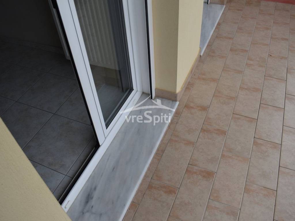 ΑΝΕΤΟ ΜΠΑΛΚΟΝΙ