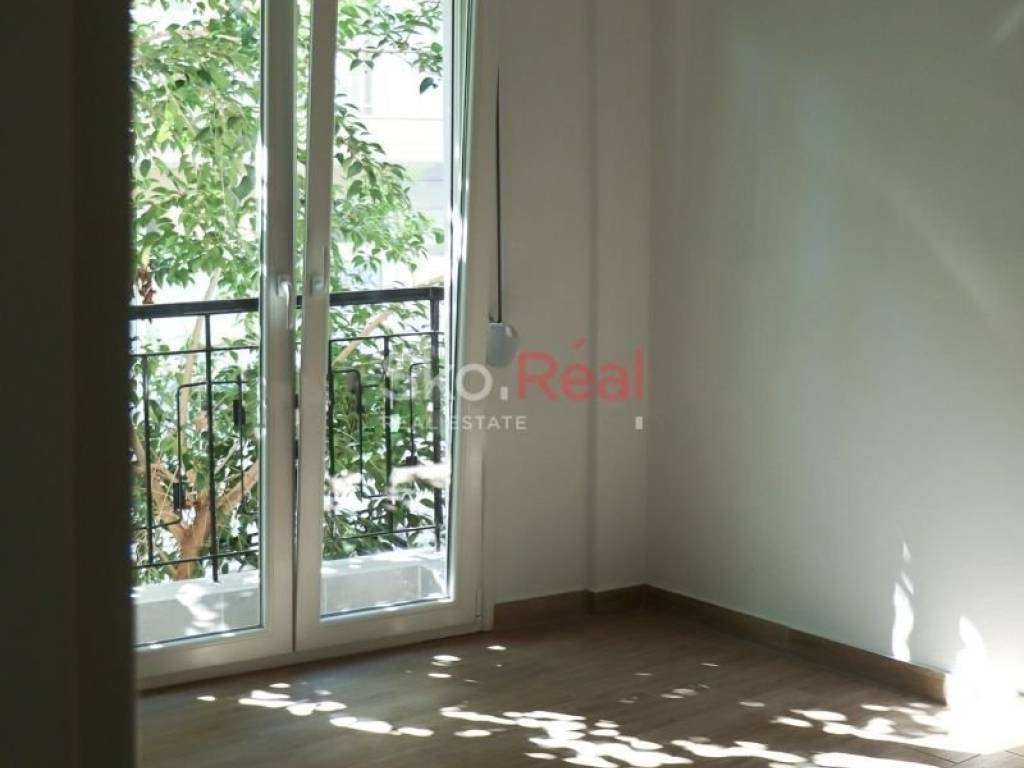 Σαλοκουζίνα