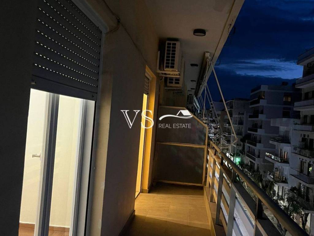 Θέα απο μπαλκόνι