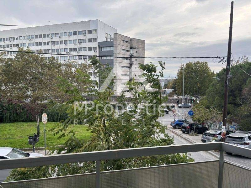 Θέα από μπαλκόνι