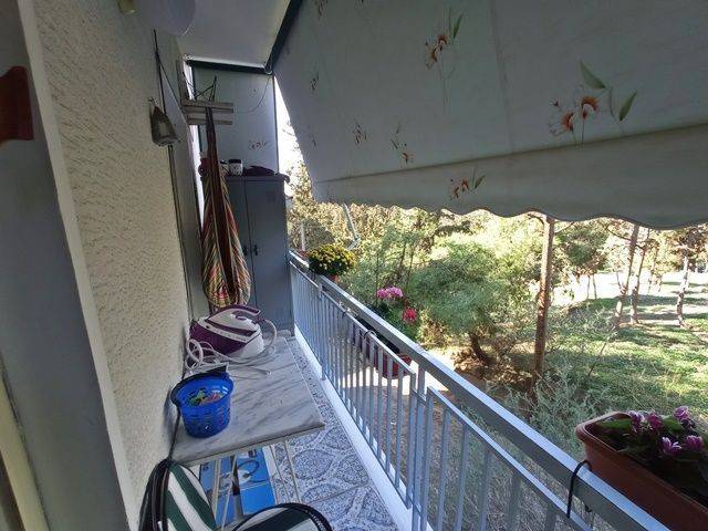 μπροστινο μπαλκονι