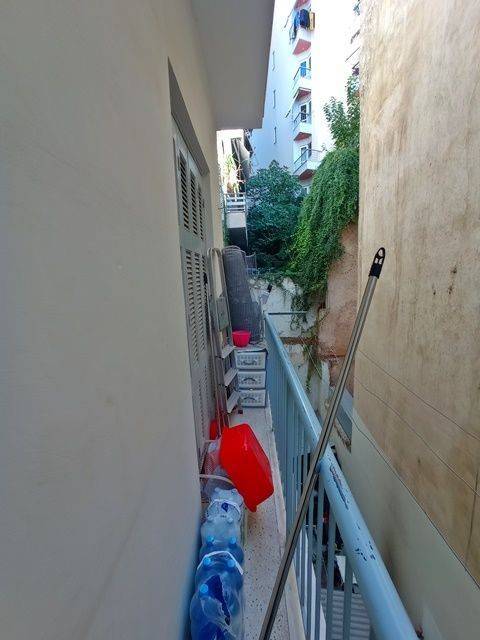 πισω μπαλκονι