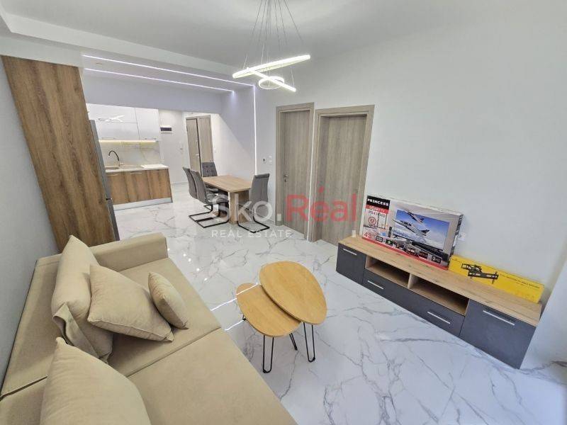 Σαλοκουζίνα