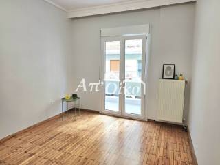 Πρώτο υπνοδωμάτιο