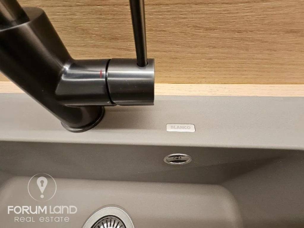 Forumland Real Estate, Σαλοκουζίνα