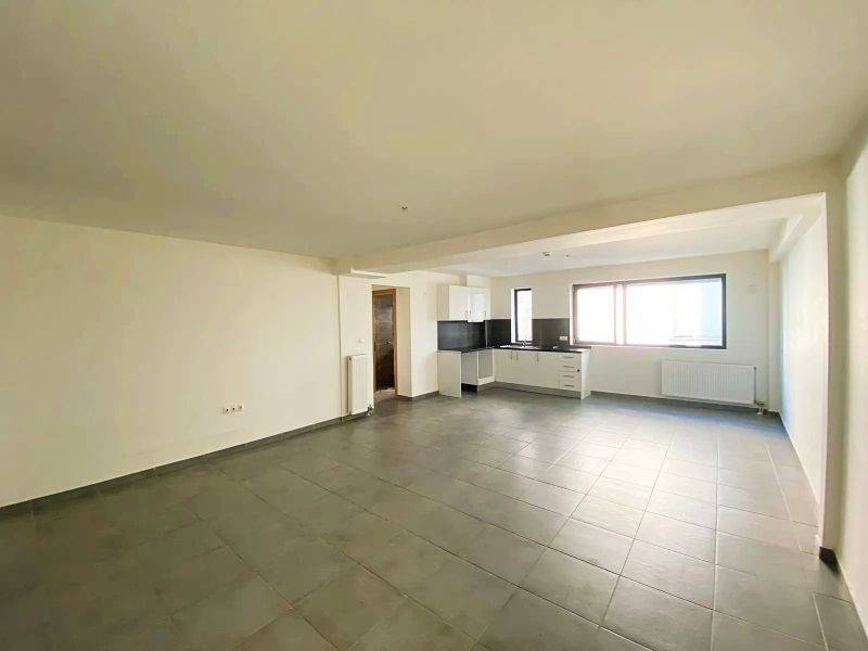 Σαλόνι-κουζίνα / Kitchen-living room space