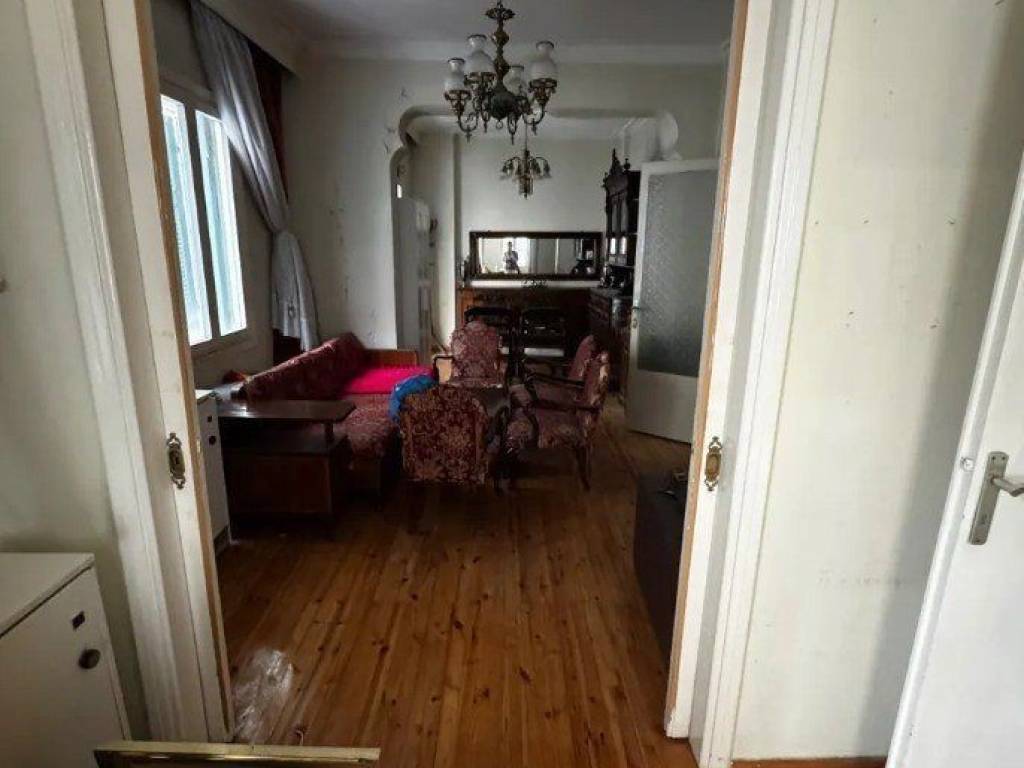 Forumland Real Estate, Καθιστικό