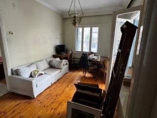 Forumland Real Estate, ΚαθιστικόForumland Real Estate, Καθιστικό