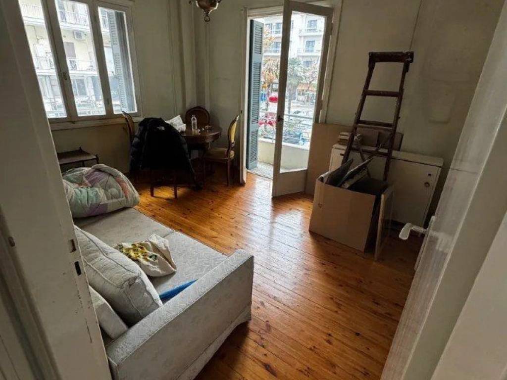 Forumland Real Estate, Καθιστικό