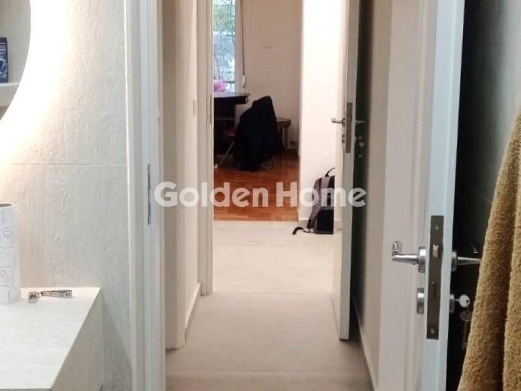 Χολ - Διάδρομος