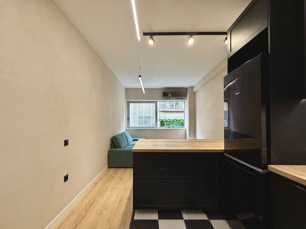 exarcheia_residential_apartment_for_rent