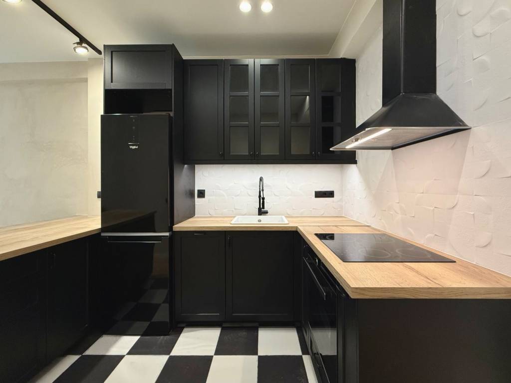 exarcheia_residential_apartment_for_rent