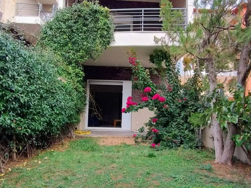 ΆΠΟΨΗ ΤΟΥ ΙΔΙΩΤΙΚΟΎ ΚΉΠΟΥ ΜΕ ΠΡΌΣΒΑΣΗ ΣΤΟ ΙΣΌΓΕΙΟ