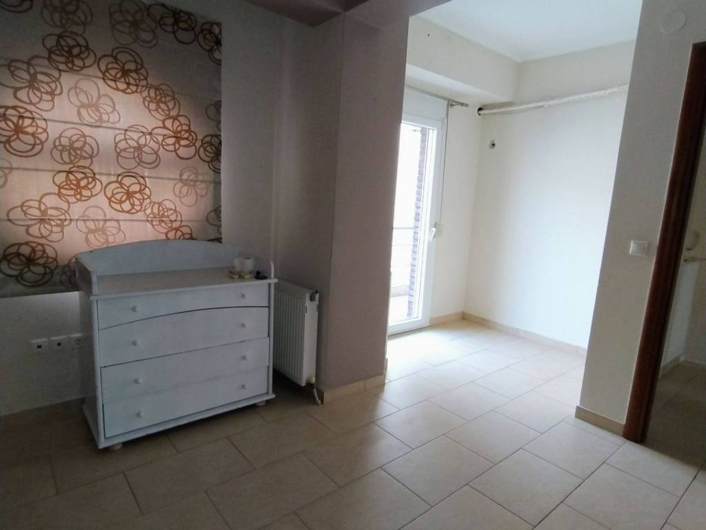 ΤΟ ΠΡΩΤΟ ΠΑΙΔΙΚΟ ΔΩΜΑΤΙΟ ΜΕ ΔΙΚΗ ΤΟΥ ΒΕΡΑΝΤΑ