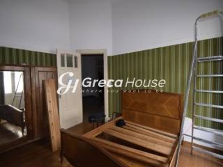Building for sale in Athens