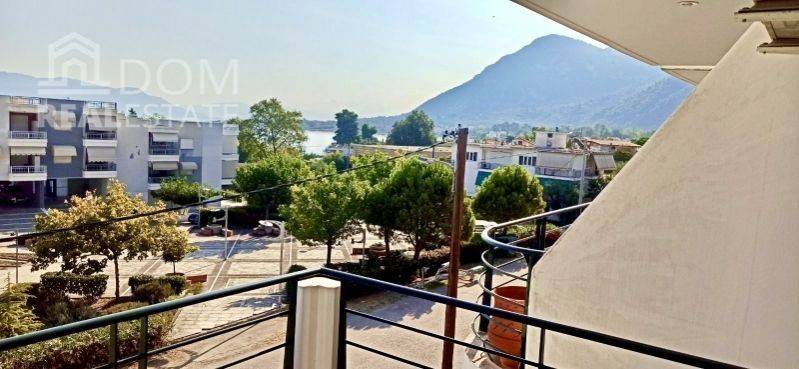 Θέα από μπαλκόνι